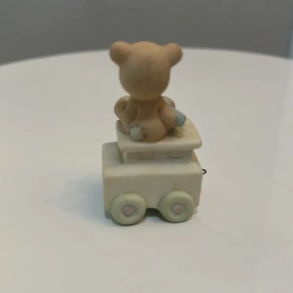 Precious Moments Newborn Animal/Circus Train - Picture 3 of 4